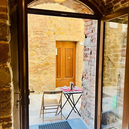 Casa Betta - A 700 Year Old Tuscan Gem * 치우스다이노시